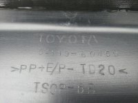 Бампер передний на Toyota Land Cruiser — фото 14