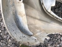 Бампер передний на Volkswagen Touran — фото 13