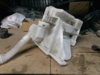 Бачок омывателя на Volkswagen Polo Mk5 — фото 2