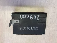 Блок управления центральным замком на Kia Cerato TD — фото 4