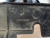 Кожух замка капота на Hyundai Getz TB — фото 2