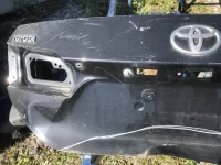 Крышка багажника на Toyota Corolla E180 — фото 8