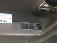 Обшивка двери передней левой на Volkswagen Polo Mk5 — фото 4