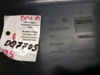 Обшивка стойки передняя правая нижняя на Volkswagen Polo Mk5 — фото 3