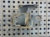 Опора двигателя левая на Toyota Corolla E150 — фото 2