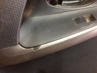 Обшивка двери задней левой на Toyota RAV4 XA30 — фото 4