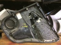 Обшивка двери задней левой на Toyota RAV4 XA30 — фото 2