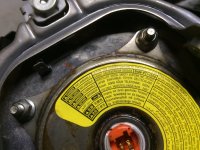 Подушка безопасности в руль на Toyota Corolla E150 — фото 5
