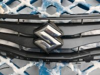 Решетка радиатора на Suzuki Grand Vitara — фото 5