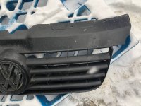 Решетка радиатора на Volkswagen Transporter T5 — фото 4