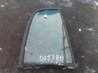 Стекло двери задней правой форточка на Hyundai Getz TB — фото 1