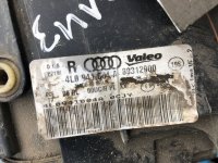 Фара правая на Audi Q7 4L — фото 12