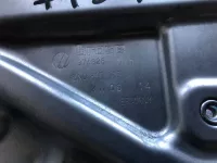Стеклоподъемник электрический передний правый на Volkswagen Tiguan — фото 3