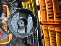 Лючок бензобака на Volkswagen Jetta A6 — фото 5