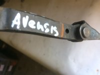 Ограничитель двери на Toyota Avensis T250 — фото 2
