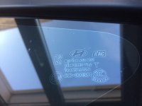 Стекло кузовное глухое левое на Hyundai ix35 LM — фото 4