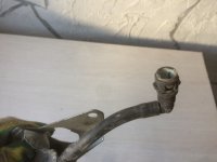 Крепеж топливопровода на Mazda 3 BK — фото 3
