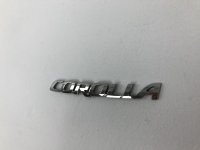 Эмблема Toyota Corolla Axio (2012-2015) — фото 1