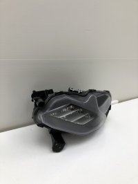 Левая противотуманная фара на Kia K5 DL3 — фото 3