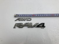 Эмблема на Toyota RAV4 XA50 — фото 5