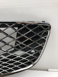 Решетка радиатора на Hyundai Genesis — фото 5