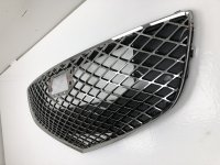Решетка радиатора на Hyundai Genesis — фото 10