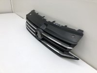 Решетка радиатора на Volkswagen Polo Mk5 — фото 8