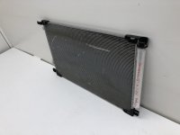 Радиатор кондиционера на Toyota RAV4 XA50 — фото 3