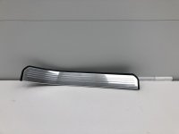 Накладка порога задняя правая на Mercedes-Benz S-Class W221 — фото 4
