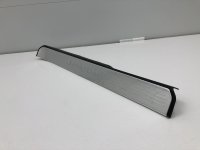 Накладка порога передняя правая на Mercedes-Benz S-Class W221 — фото 9