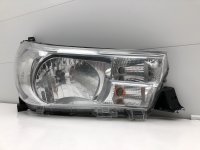 Фара правая на Toyota Hilux AN120 — фото 1