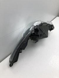 Фара правая на Toyota Hilux AN120 — фото 16