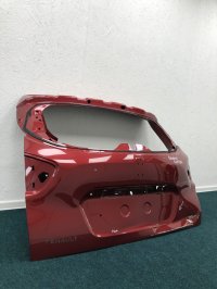 Дверь багажника на Renault Kaptur — фото 8