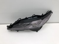 Стекло фары левой на Toyota Camry XV70 — фото 3