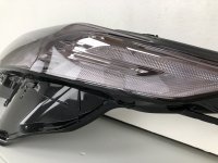 Стекло фары левой на Toyota Camry XV70 — фото 9