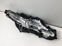 Стекло фары левой на Toyota Camry XV70 — фото 17