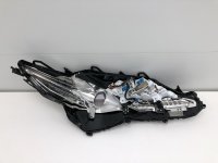 Стекло фары левой на Toyota Camry XV70 — фото 10