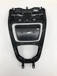 Планка передней консоли на Mercedes-Benz E-Class W213 — фото 10