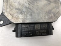 Блок управления светом на Toyota Camry XV70 — фото 3