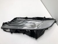 Стекло фары левой на Toyota Camry XV70 — фото 7