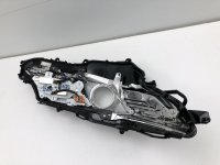 Стекло фары левой на Toyota Camry XV70 — фото 11