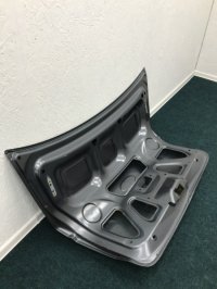 Крышка багажника на Lada Granta — фото 9