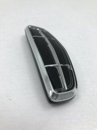 Эмблема на Geely Coolray SX11 — фото 9