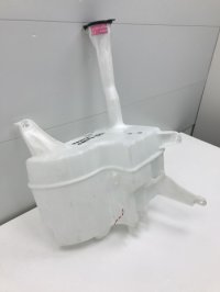 Бачок омывателя на Toyota Camry XV50 — фото 2