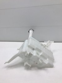 Бачок омывателя на Toyota Camry XV50 — фото 8