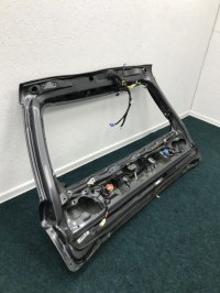 Дверь багажника на Toyota Land Cruiser — фото 10