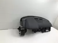 Торпедо на Land Rover Range Rover Velar L560 — фото 10