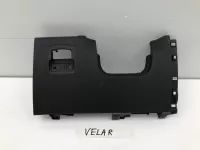 Накладка на Land Rover Range Rover Velar L560 — фото 1