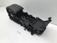 Консоль на Land Rover Range Rover Velar L560 — фото 1