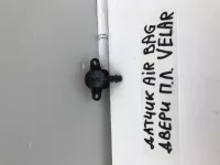 Датчик AIR BAG на Jaguar F-Pace X761 — фото 7